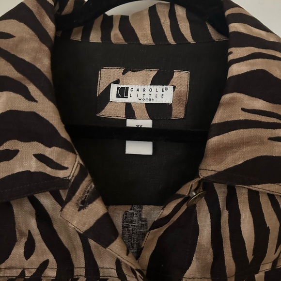 Carole Little Woman Animal Print Jacket - Black‎ and Brown - Picture 2 of 3